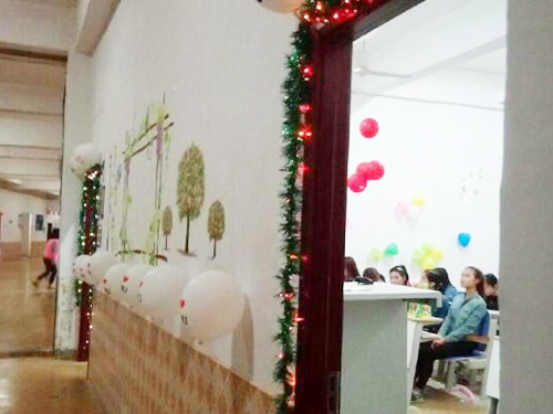 維護(hù)網(wǎng)絡(luò)安全，做中國好網(wǎng)民